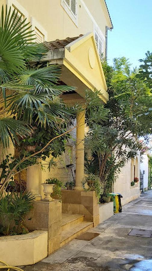 Rooms And Apartments Palma B&B 梅杜林 外观 照片
